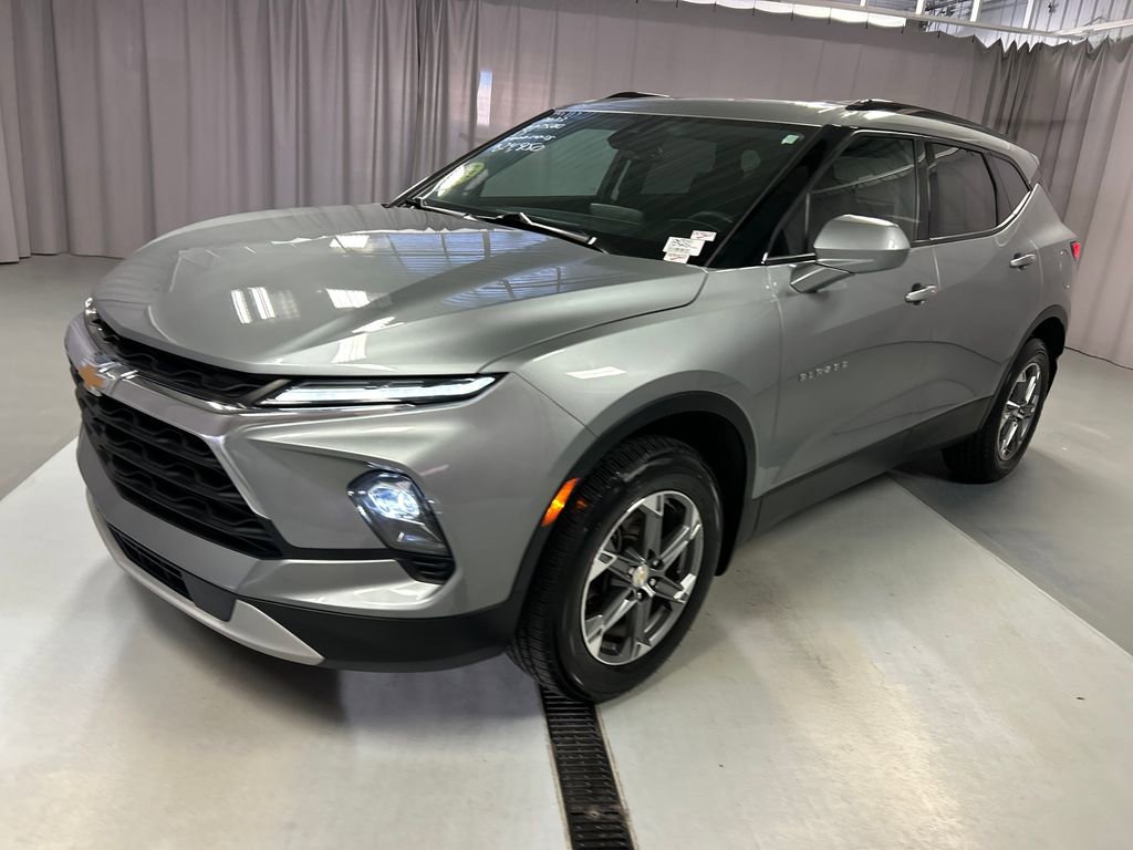 2023 Chevrolet Blazer 2LT photo 3