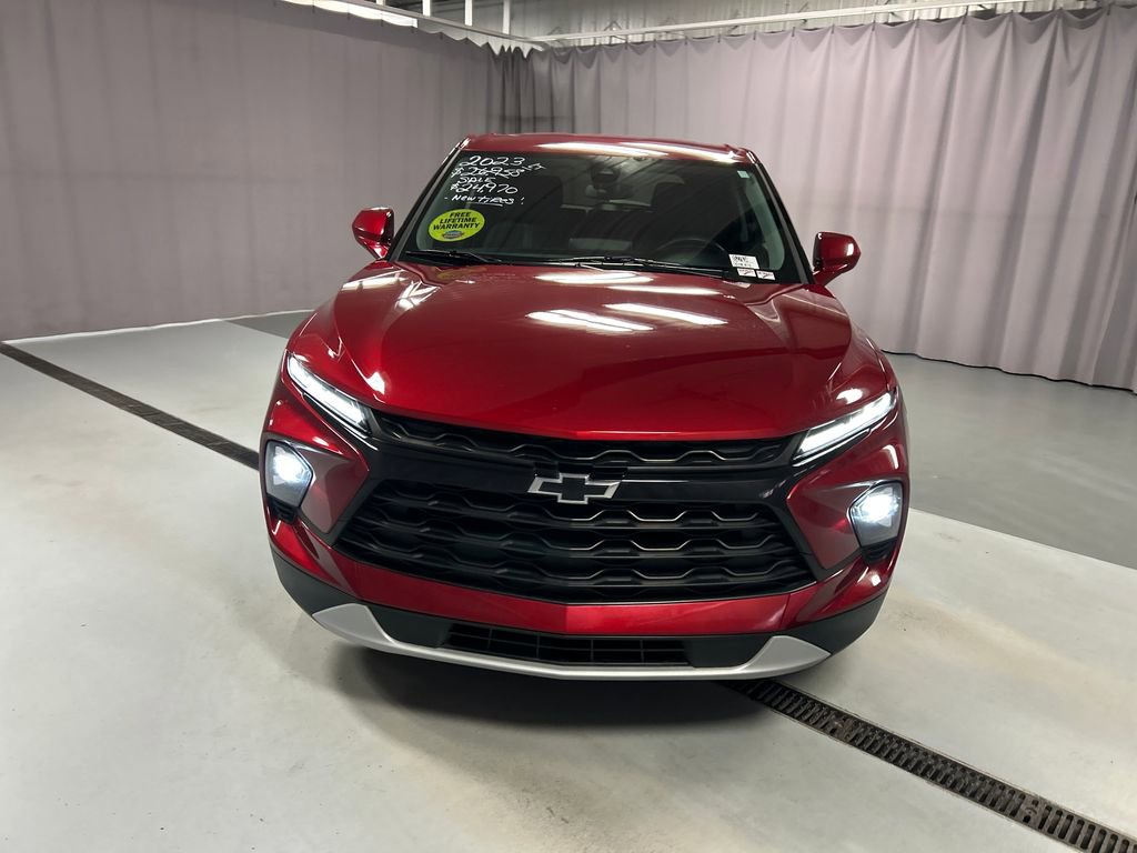 2023 Chevrolet Blazer 2LT photo 2