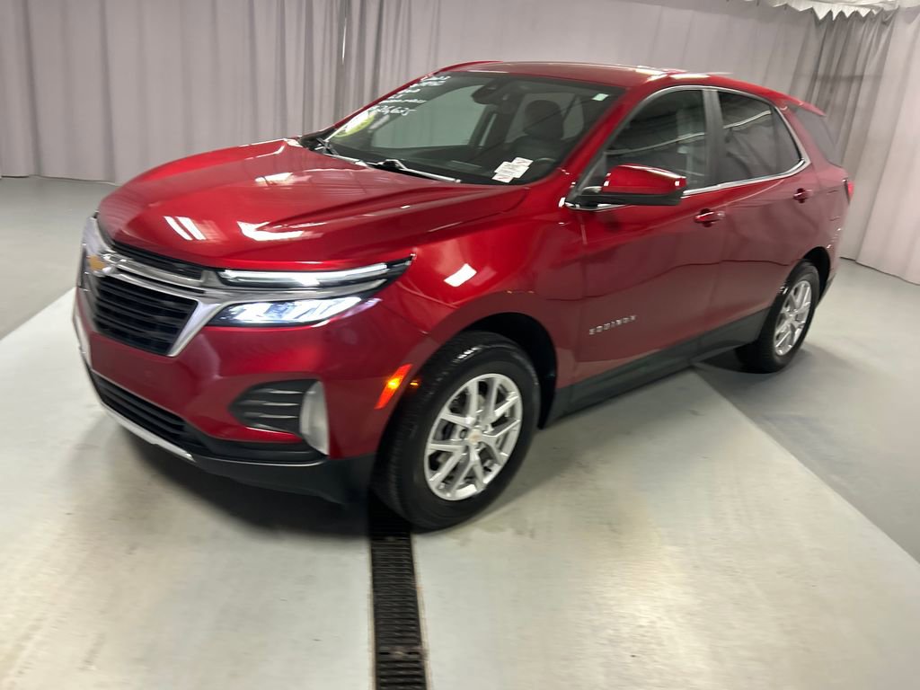 2023 Chevrolet Equinox LT photo 3