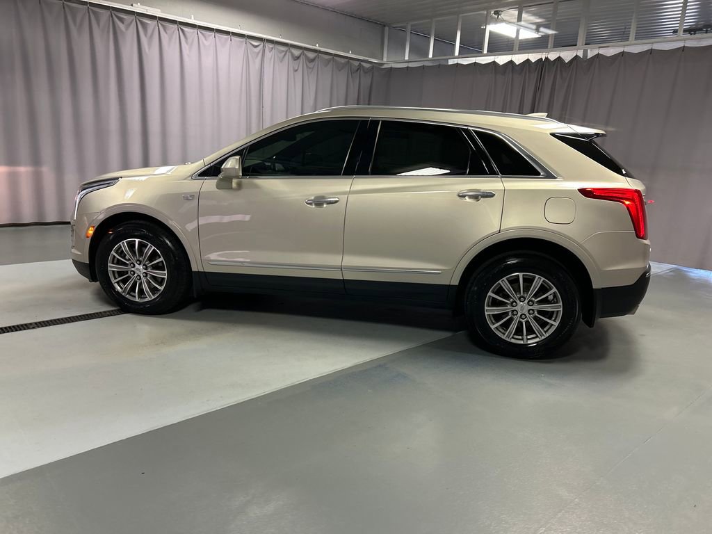 2017 Cadillac XT5 Luxury photo 4