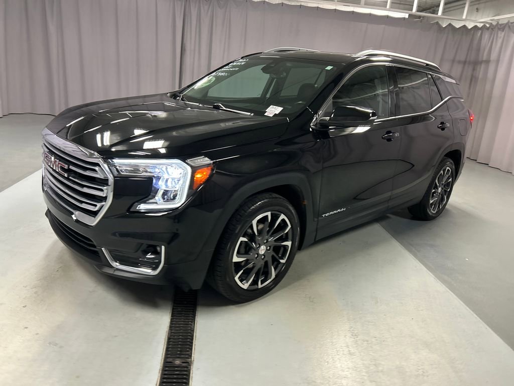 2022 Gmc Terrain SLT photo 2