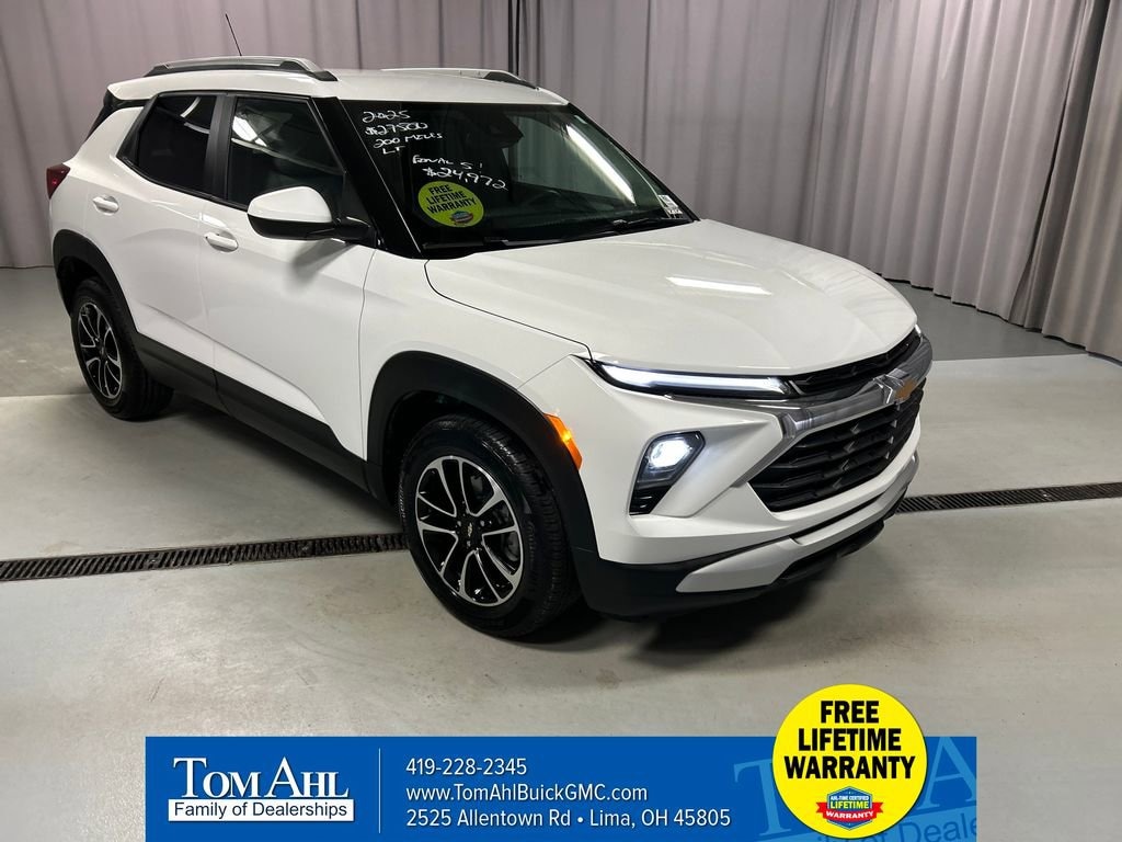 Used 2025 Chevrolet Trailblazer LT SUV