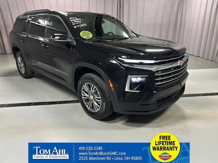 2025 Chevrolet Traverse LT SUV