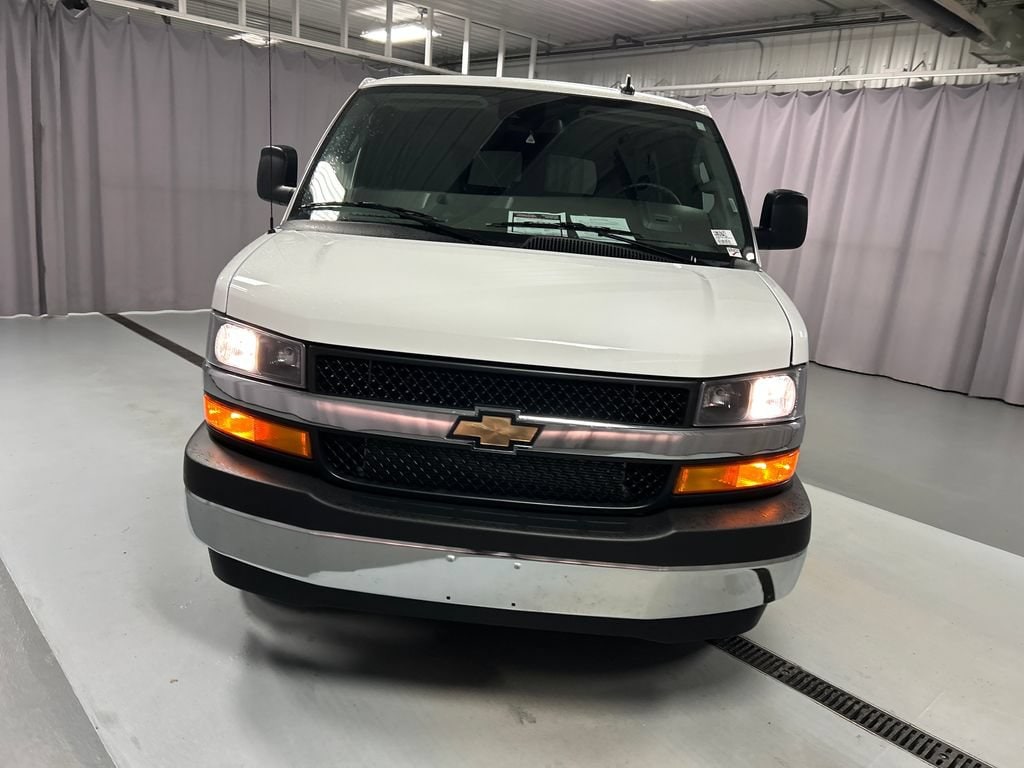 Used 2025 Chevrolet Express Passenger 1LT Van Extended Passenger Van
