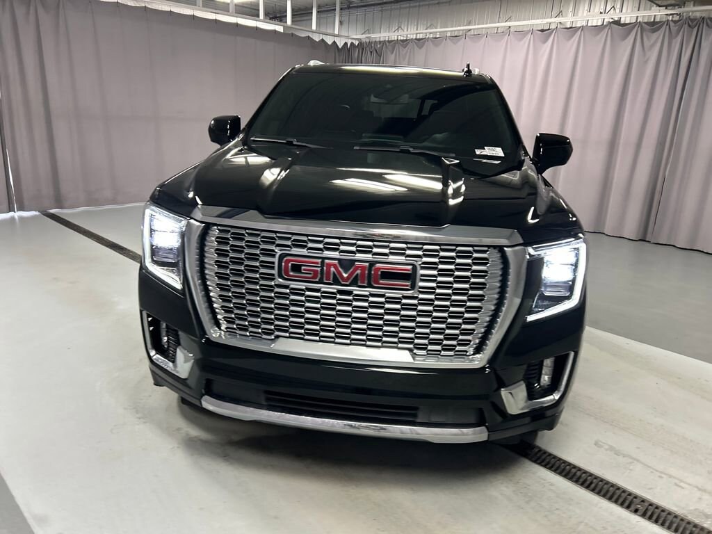 Used 2023 GMC Yukon SLT SUV