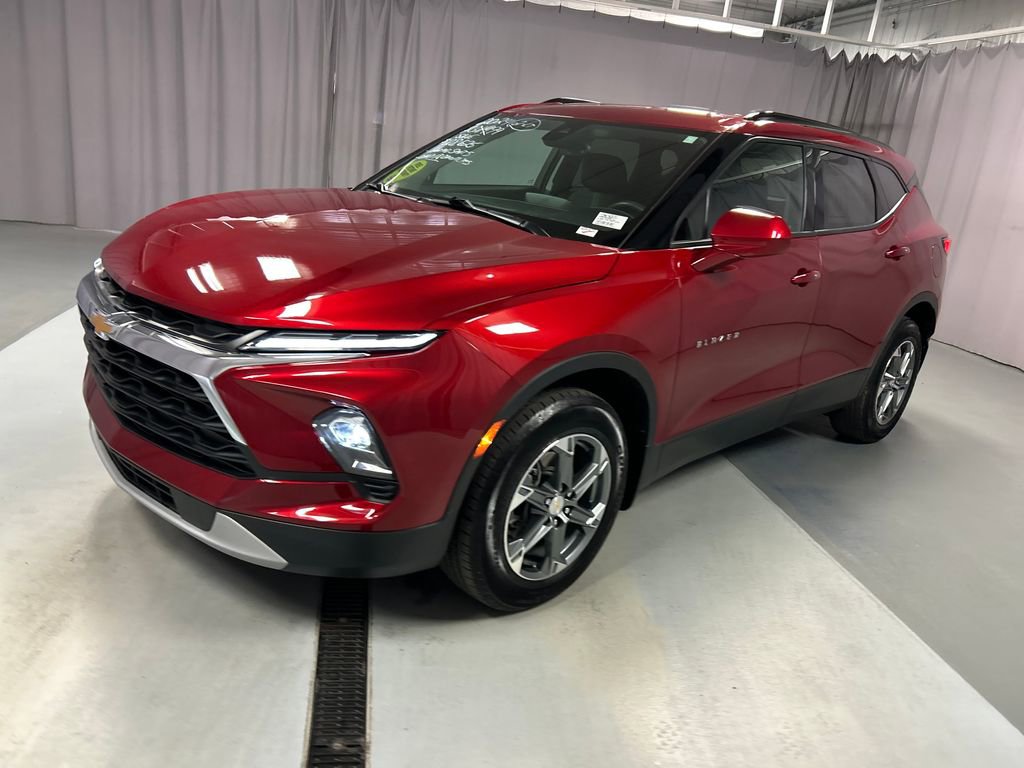 2024 Chevrolet Blazer 2LT photo 3