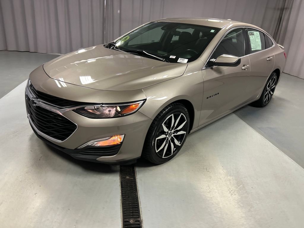 2024 Chevrolet Malibu RS photo 3
