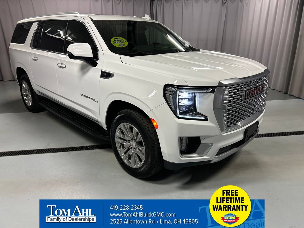 2022 GMC Yukon XL Denali's photo