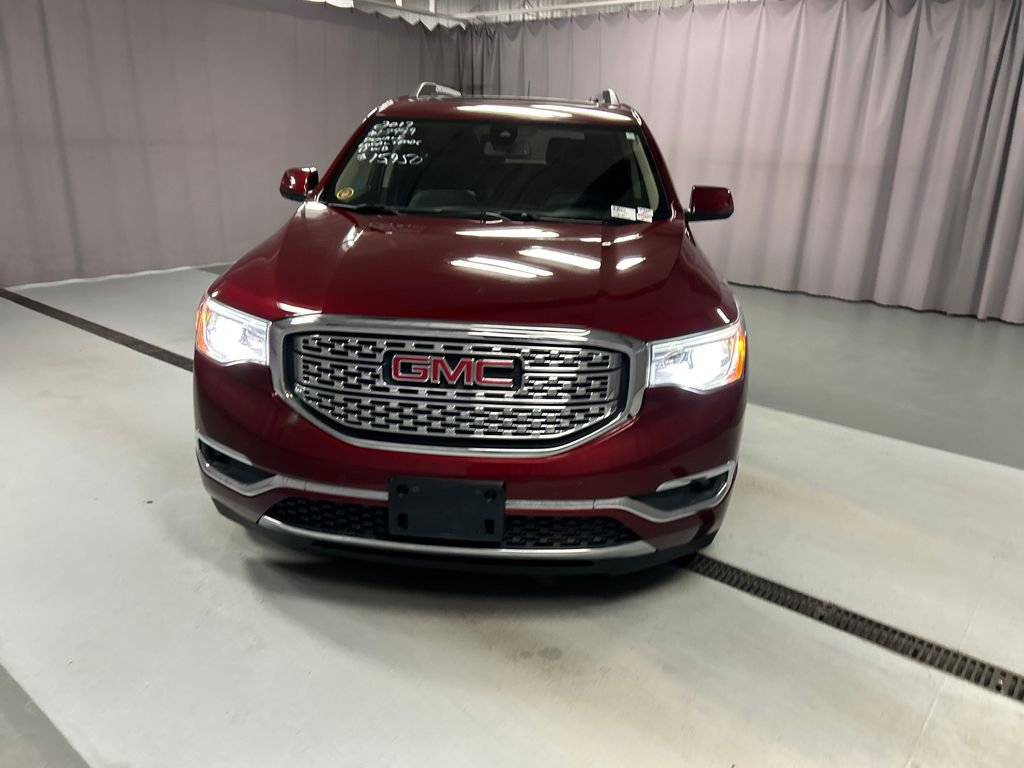 2017 Gmc Acadia Denali photo 2