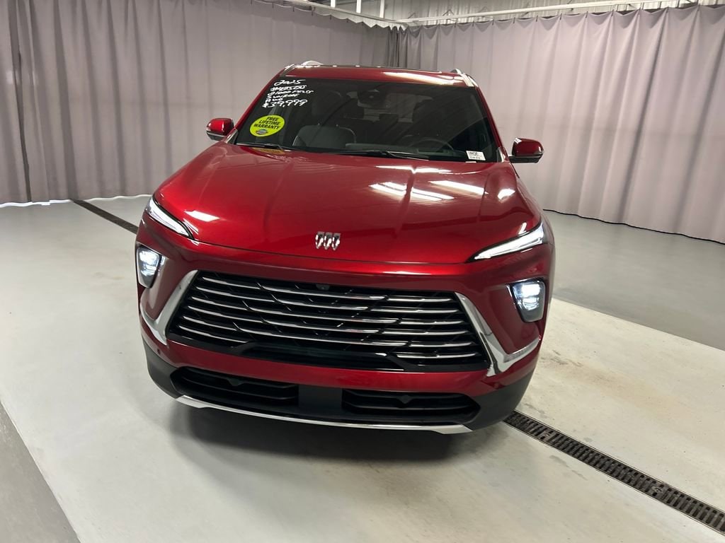 Used 2025 Buick Enclave Preferred SUV