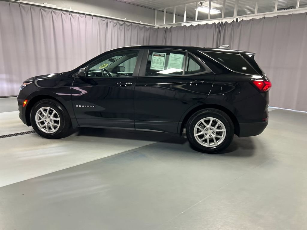 Used 2024 Chevrolet Equinox LS SUV