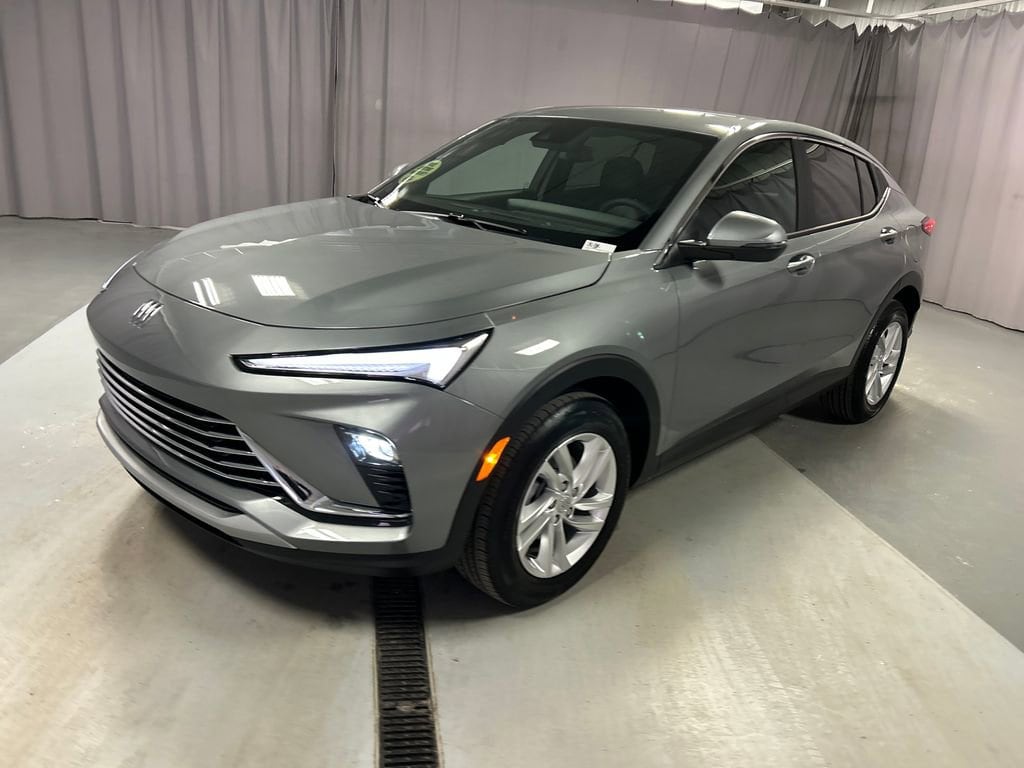 New 2026 Buick Envista Preferred SUV