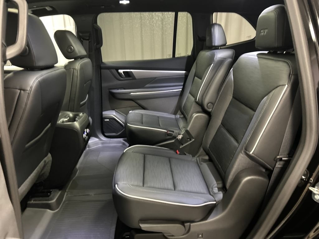 2026 Buick Enclave Sport Touring - Photo 22