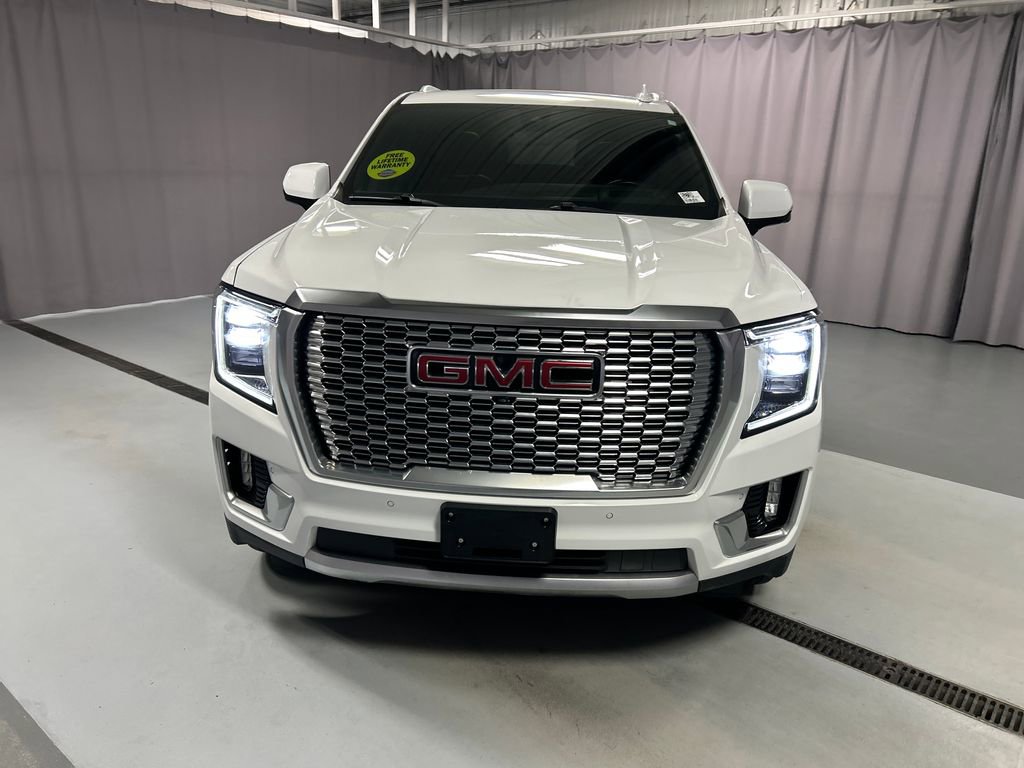 2022 Gmc Yukon XL Denali photo 2