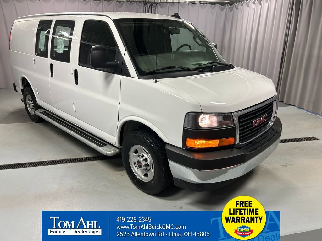 2024 GMC Savana Cargo Work Van's photo