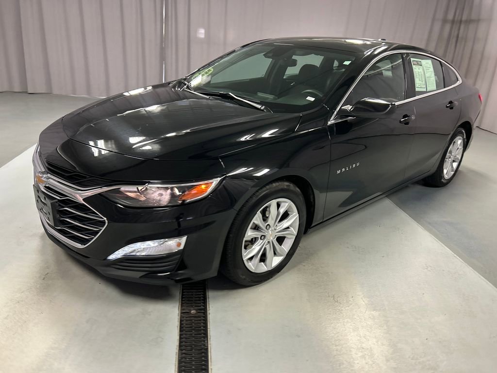 2024 Chevrolet Malibu 1LT photo 3