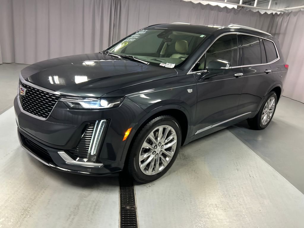 2021 Cadillac XT6 Premium Luxury photo 2