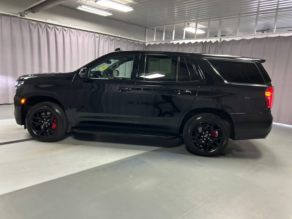 2024 Chevrolet Tahoe RST photo 3