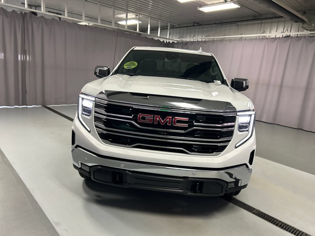 New 2026 GMC Sierra 1500 SLT Truck