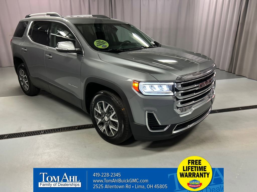 2023 GMC Acadia SLE's photo