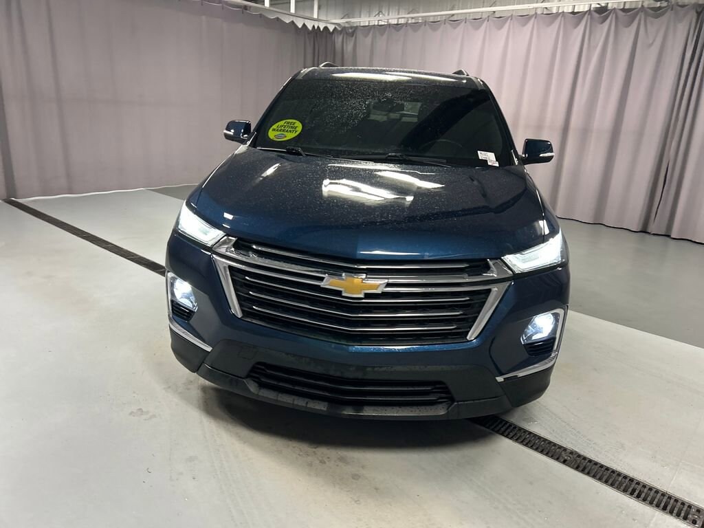 Used 2023 Chevrolet Traverse LT Leather SUV