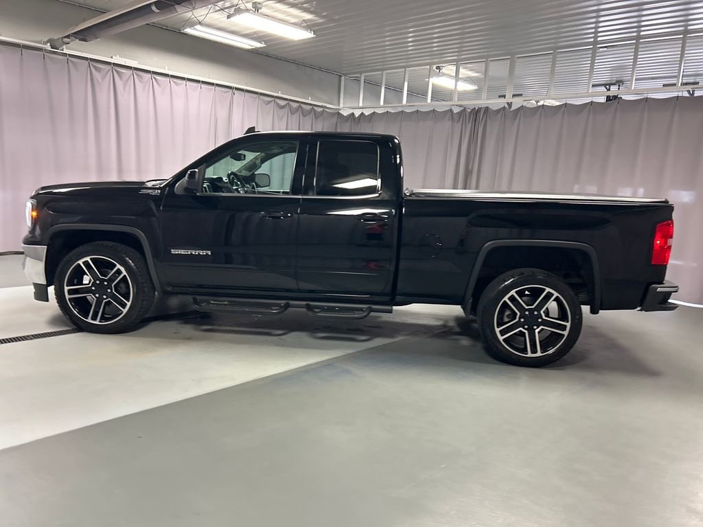 Used 2018 GMC Sierra 1500 SLE Truck Double Cab