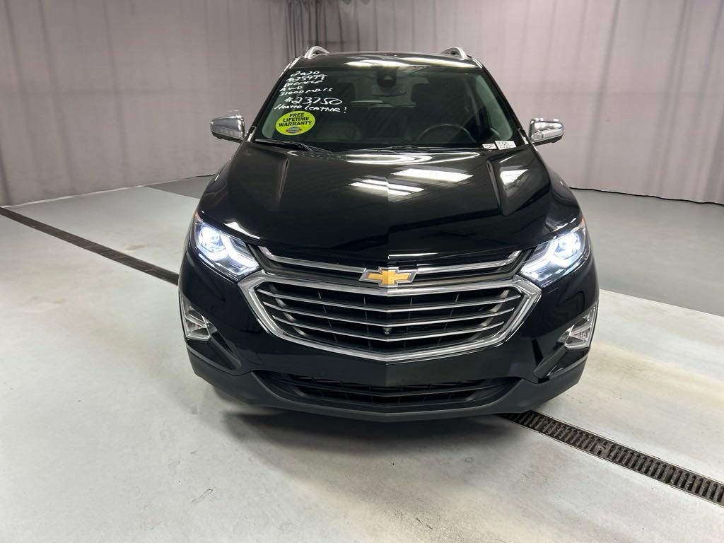 Used 2020 Chevrolet Equinox Premier with VIN 2GNAXXEV7L6245135 for sale in Lima, OH