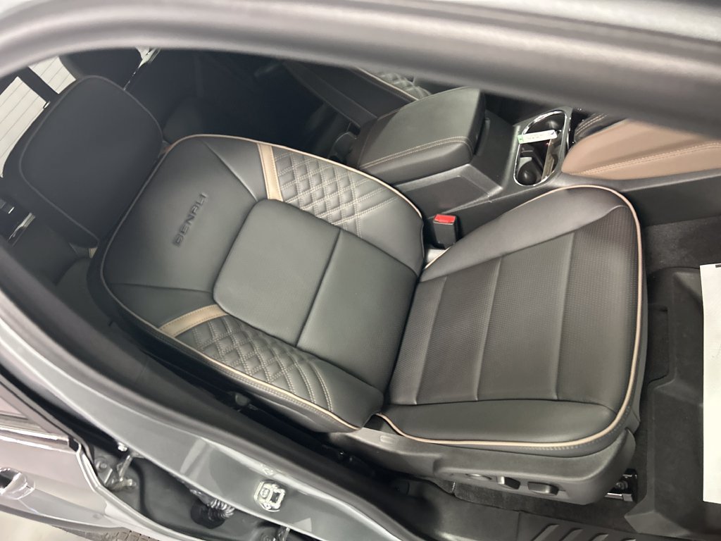 2026 GMC Canyon Denali - Photo 23