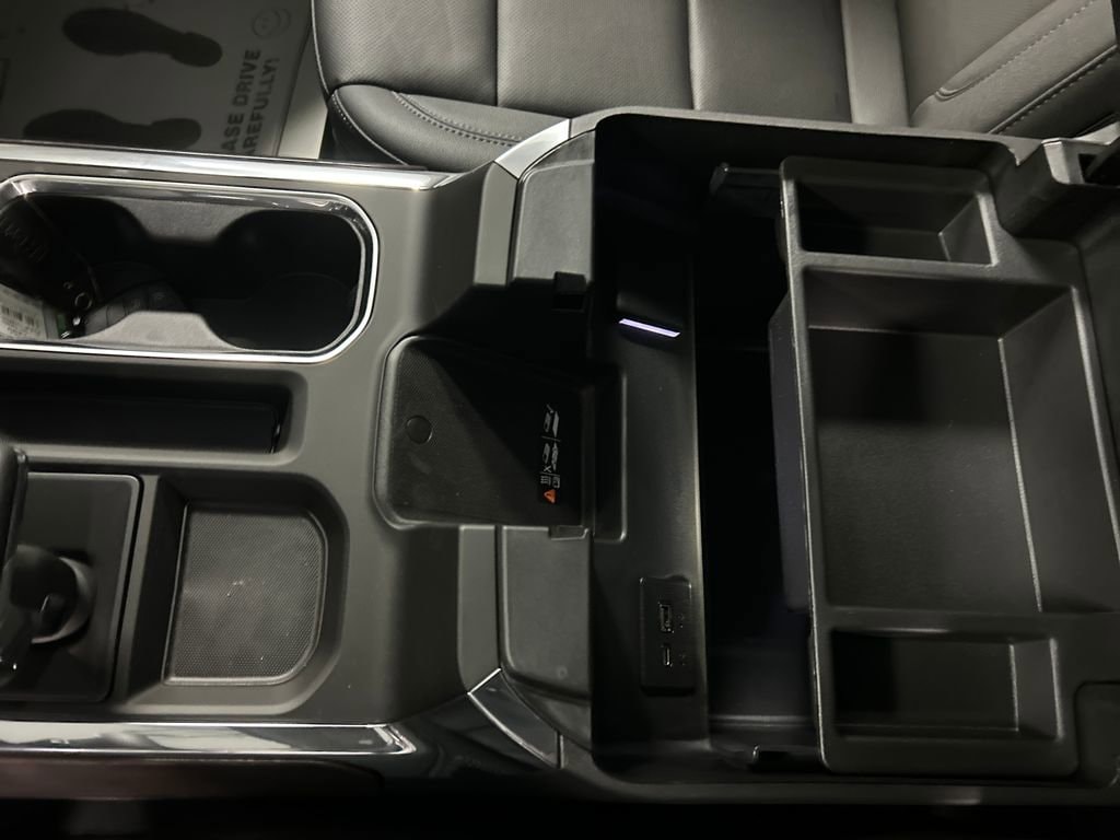 2026 GMC Sierra 1500 SLT - Photo 19