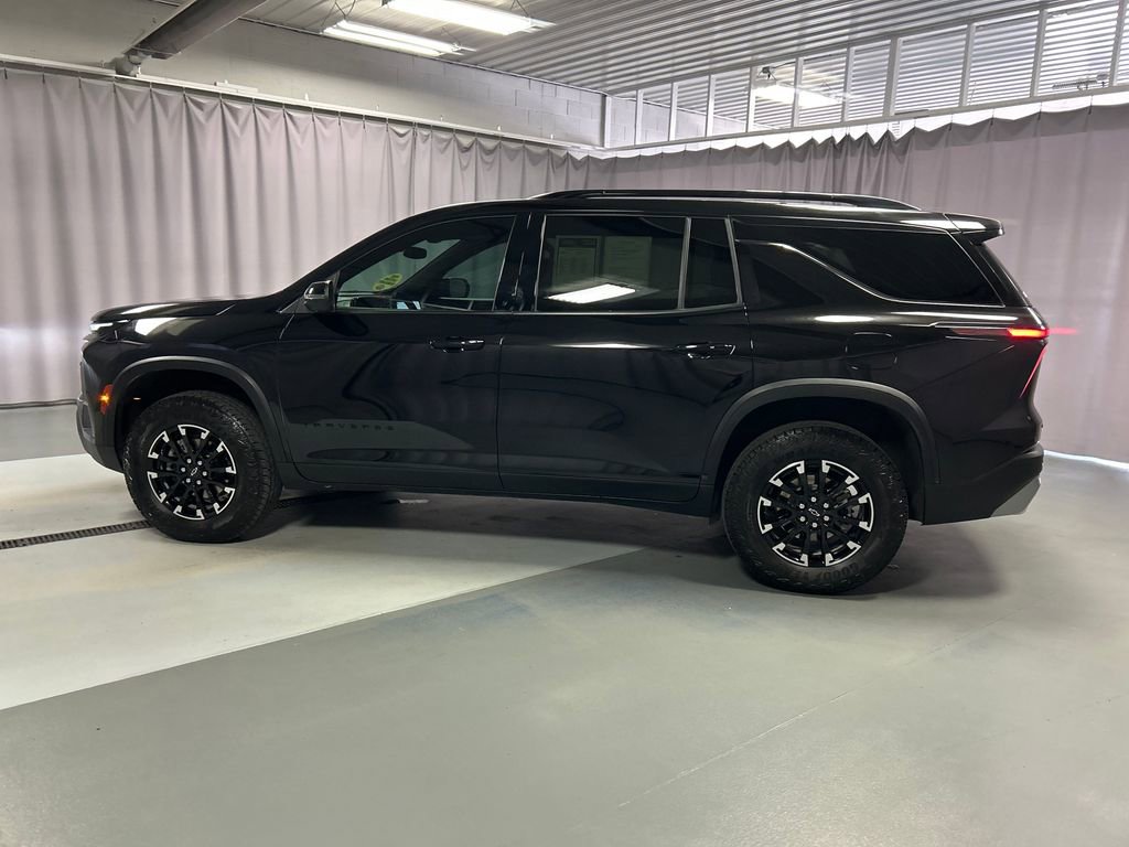 2024 Chevrolet Traverse Z71 photo 3
