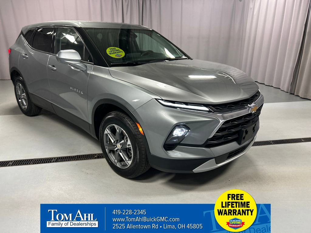 2025 Chevrolet Blazer 2.0T 2LT FWD's photo