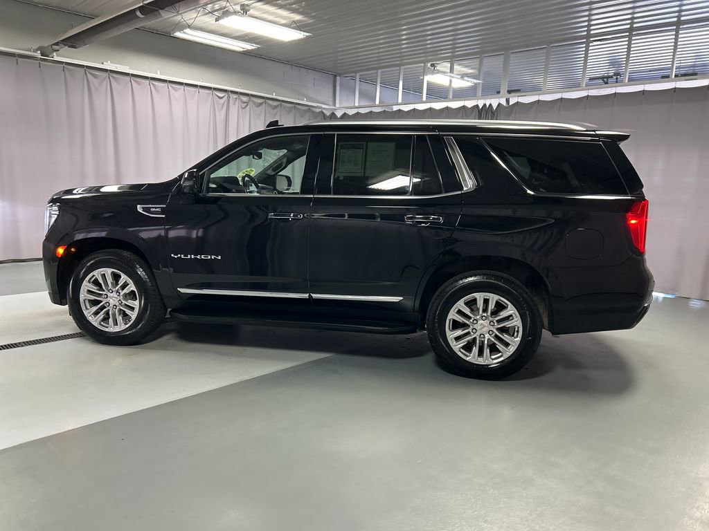 2023 Gmc Yukon SLT photo 3