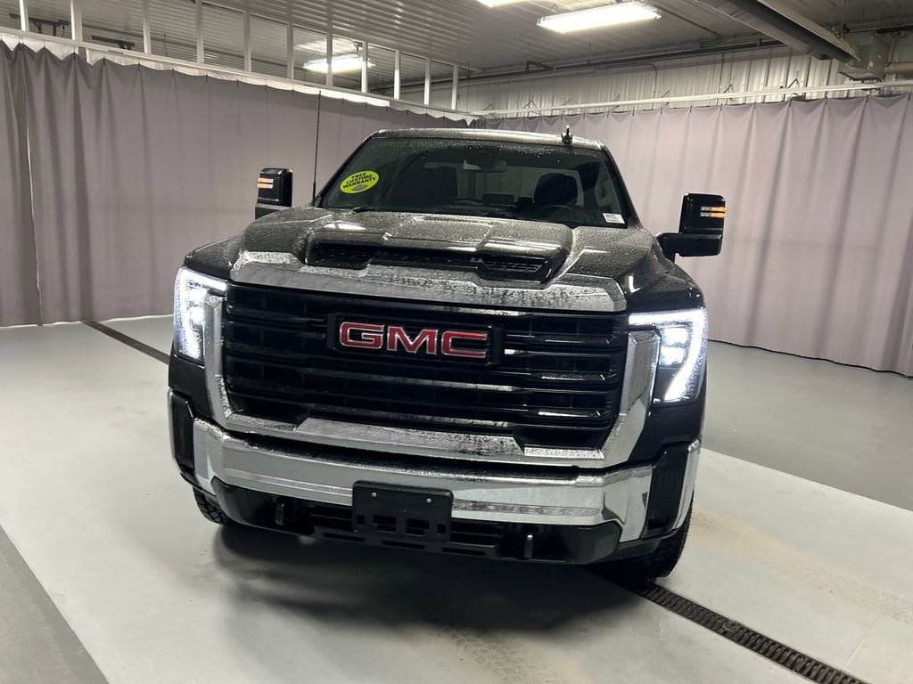 Used 2024 GMC Sierra 2500 HD Pro Truck Crew Cab