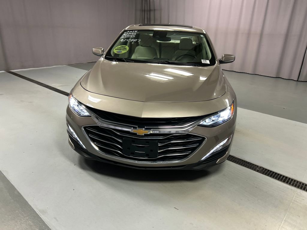 2024 Chevrolet Malibu Premier 2LT photo 2