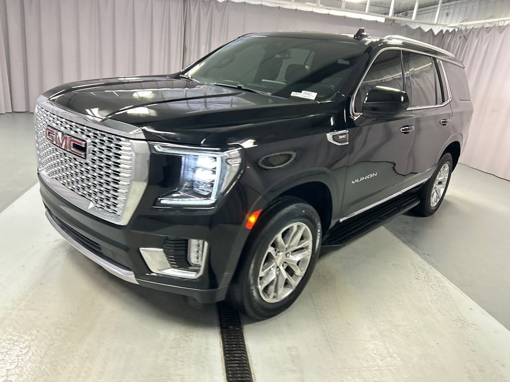 Used 2023 GMC Yukon SLT SUV