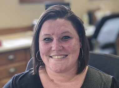 Staff member Jodi Newland from ID_81a3b8bc10bf