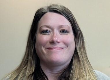 Staff member Rochelle Neidemire from ID_81a3b8bc10bf