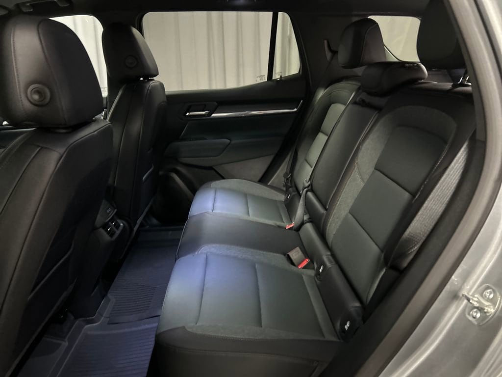 2026 GMC Terrain AT4 - Photo 21