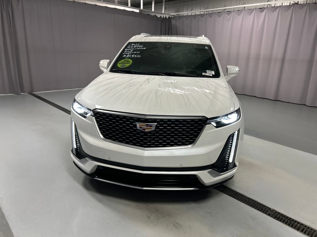 2021 Cadillac XT6 Premium Luxury photo 2