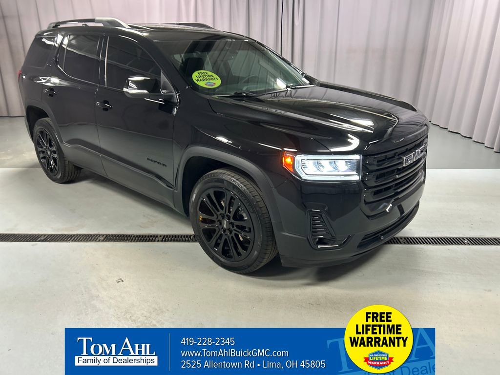 2023 GMC Acadia SLT's photo