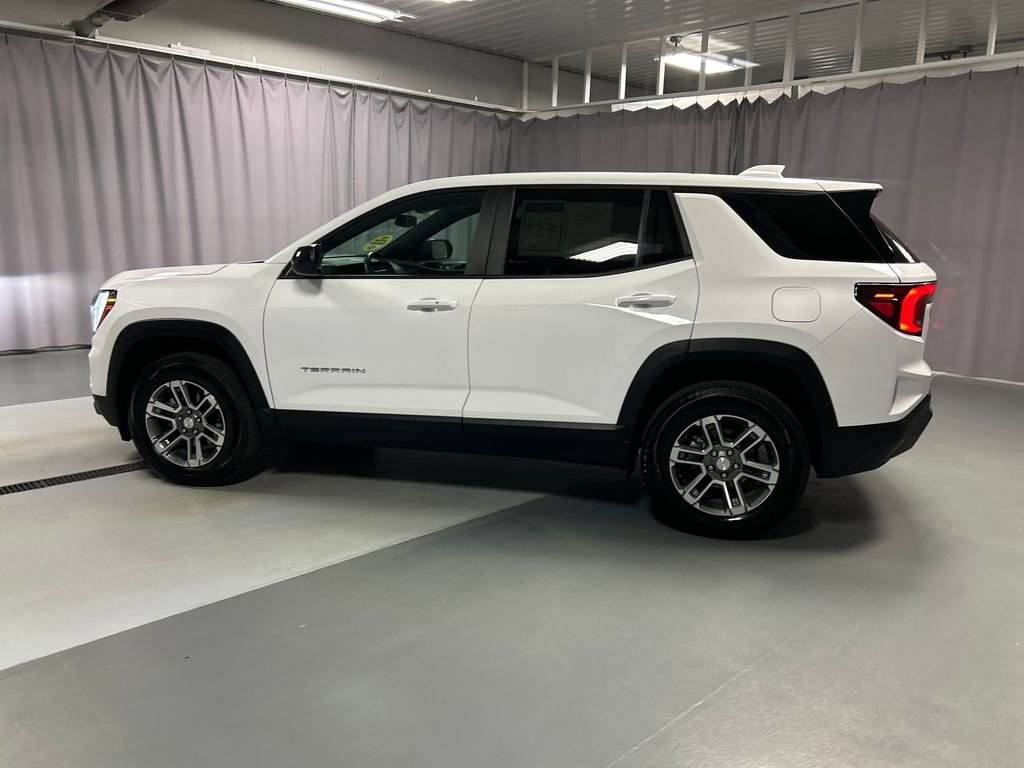 2025 Gmc Terrain Elevation photo 2