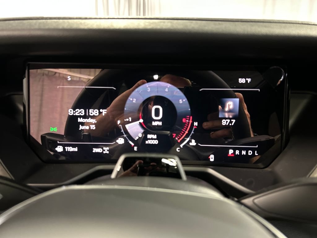 2026 GMC Acadia Denali Ultimate - Photo 14
