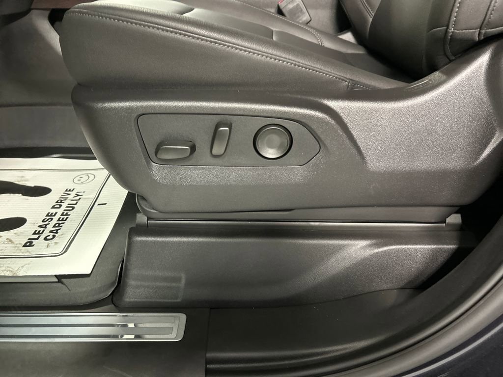 2026 GMC Sierra 2500HD SLT - Photo 11