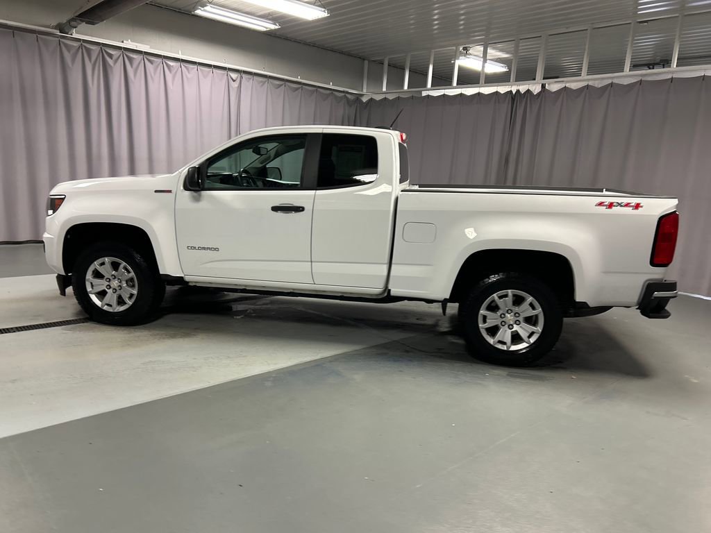 2017 Chevrolet Colorado Work Truck photo 4