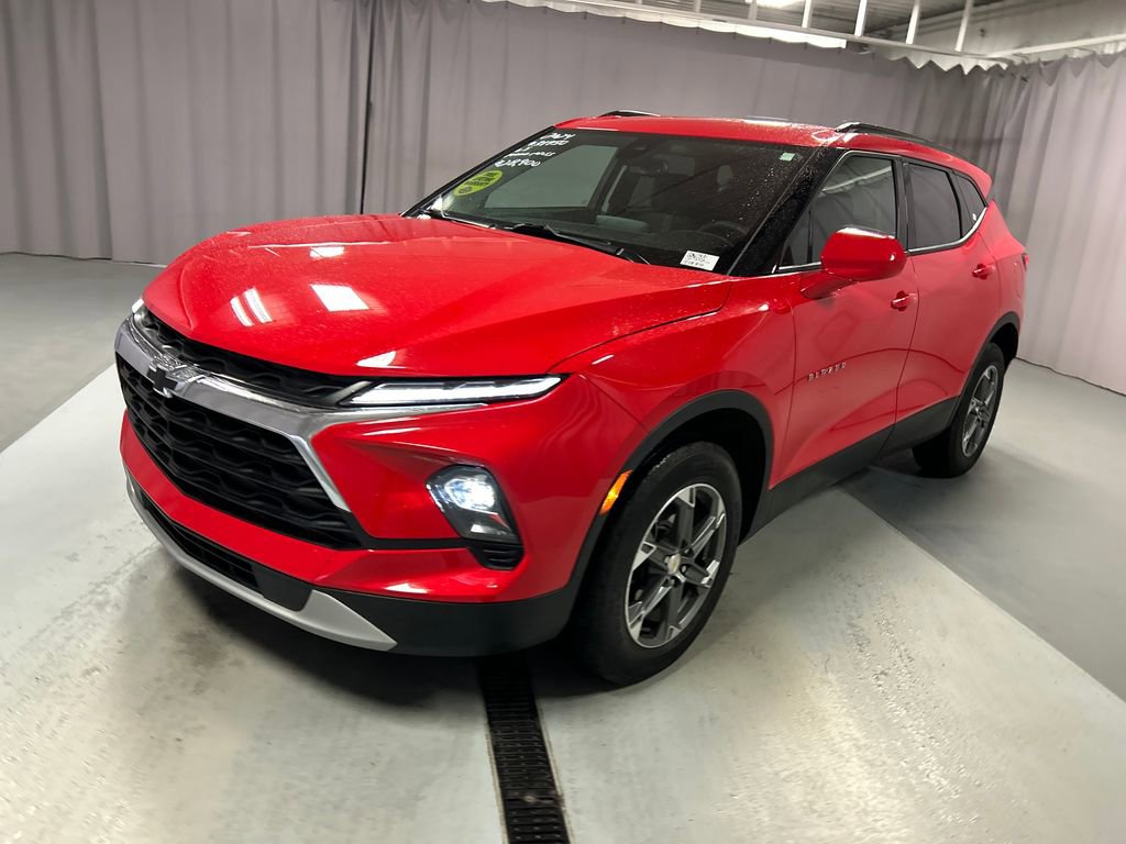 2024 Chevrolet Blazer 2LT photo 3