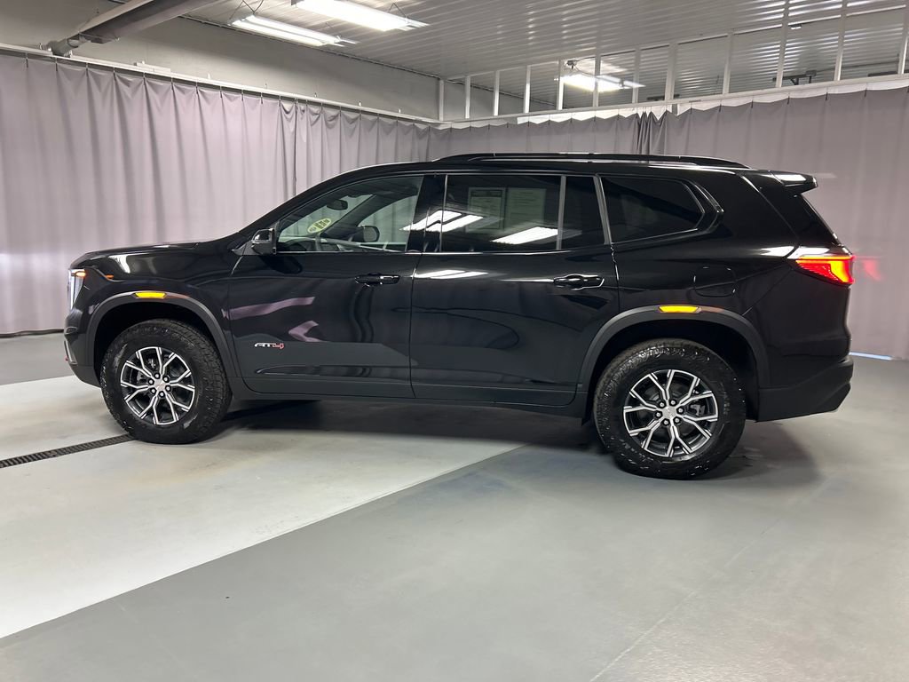 2025 Gmc Acadia AT4 photo 2