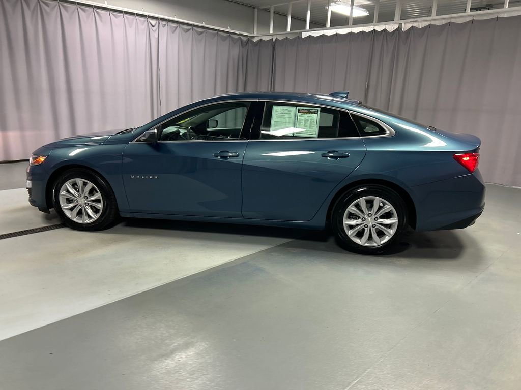 2024 Chevrolet Malibu 1LT photo 4