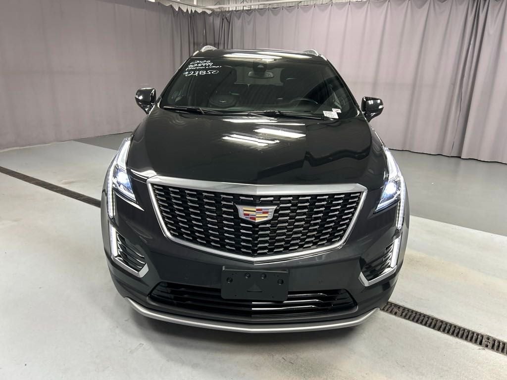 Used 2020 Cadillac XT5 Premium Luxury with VIN 1GYKNCRS2LZ127598 for sale in Lima, OH