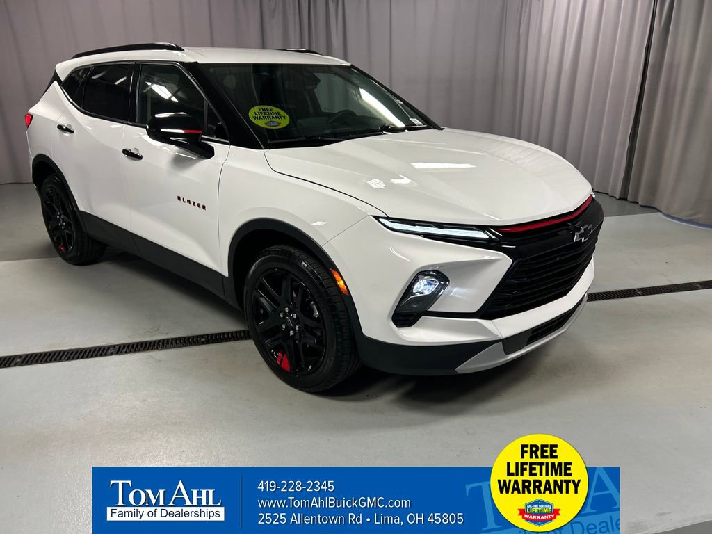 2023 Chevrolet Blazer 2.0T 2LT FWD's photo