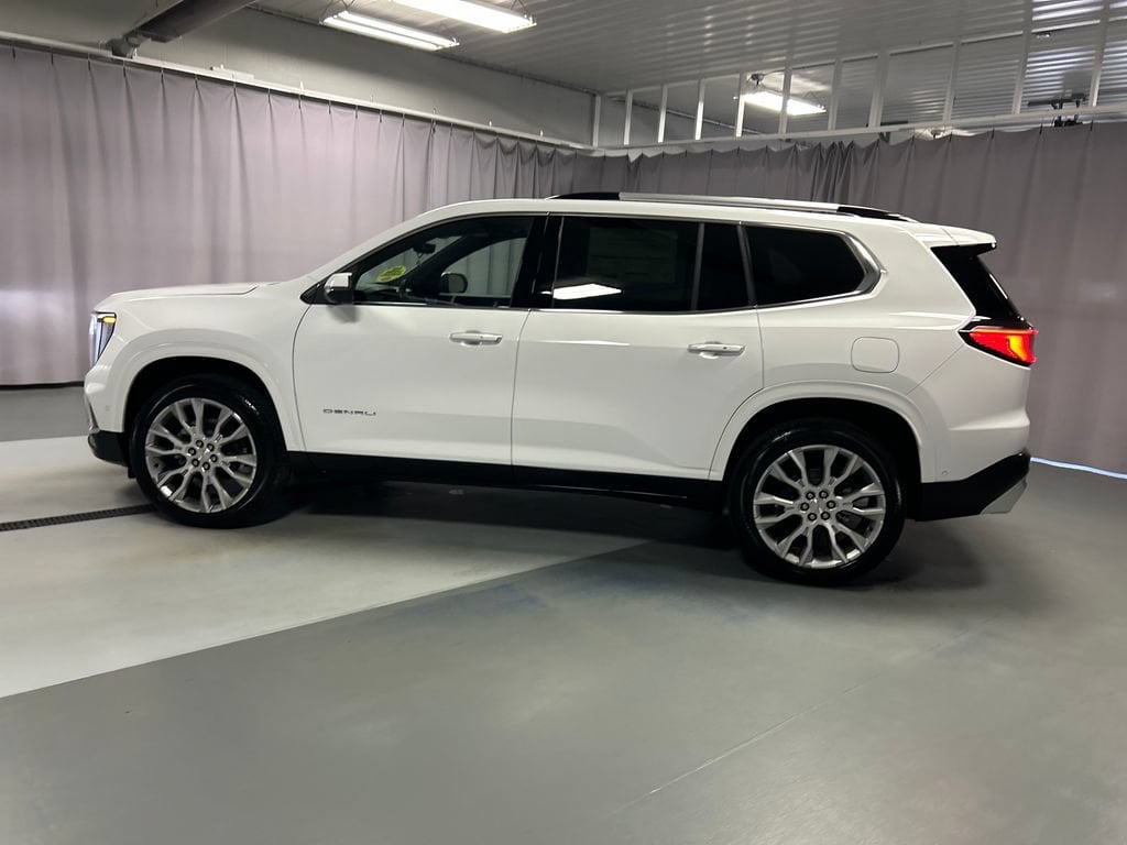 New 2027 GMC Acadia Denali SUV